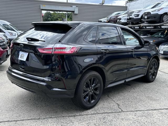 2023 Ford Edge SE