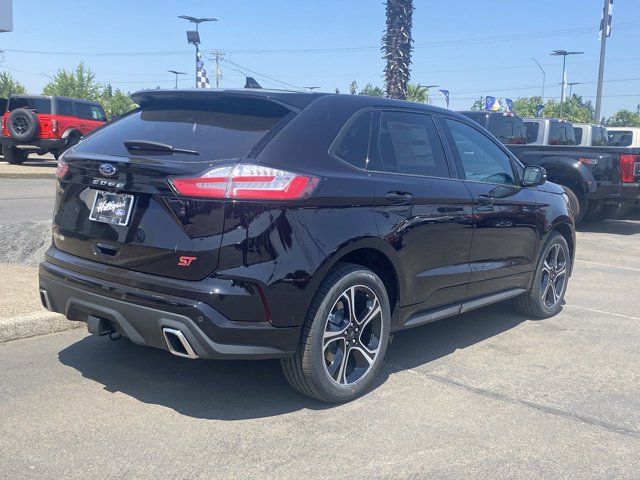 2023 Ford Edge ST