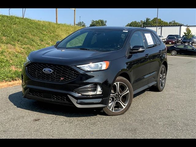 2023 Ford Edge ST