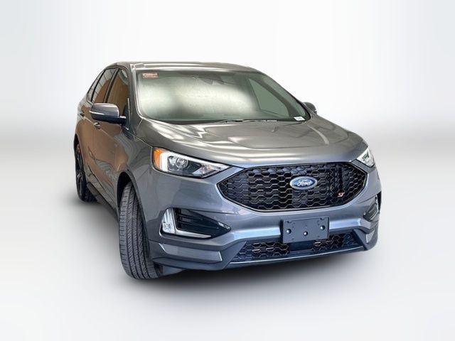 2023 Ford Edge ST