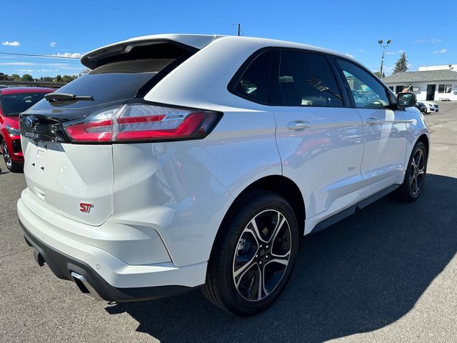 2023 Ford Edge ST