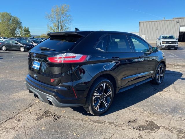 2023 Ford Edge ST