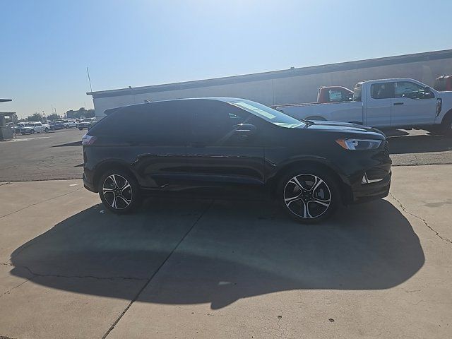 2023 Ford Edge ST