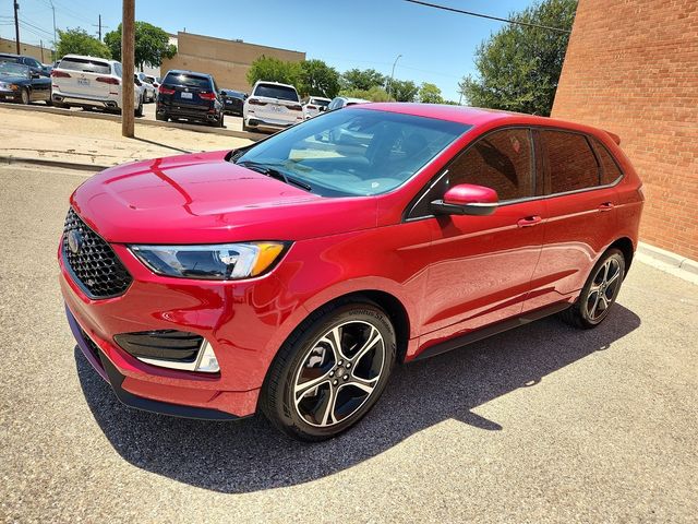 2023 Ford Edge ST