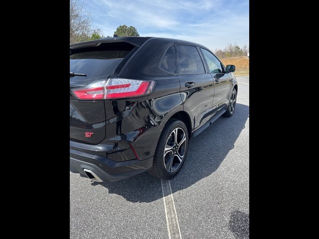 2023 Ford Edge ST