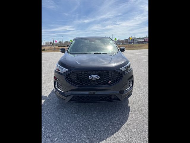 2023 Ford Edge ST