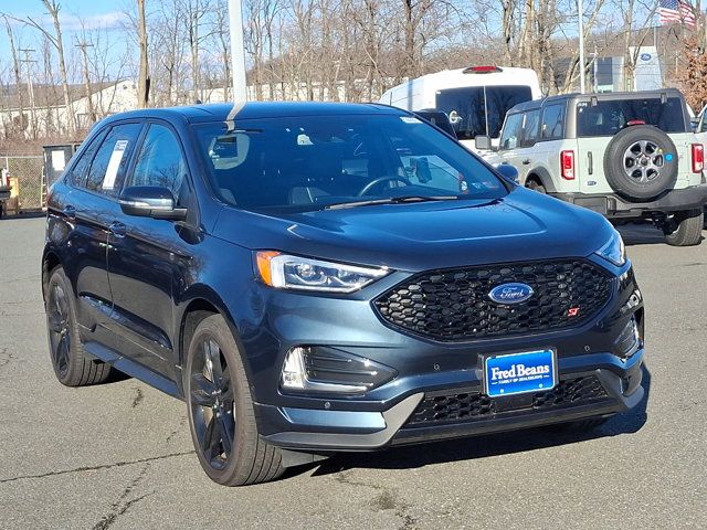 2023 Ford Edge ST