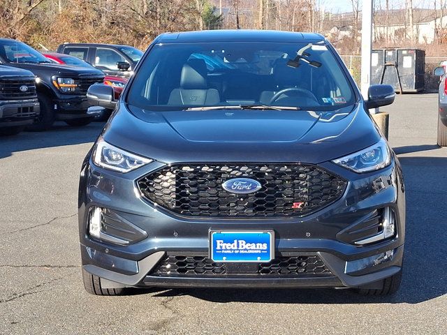 2023 Ford Edge ST