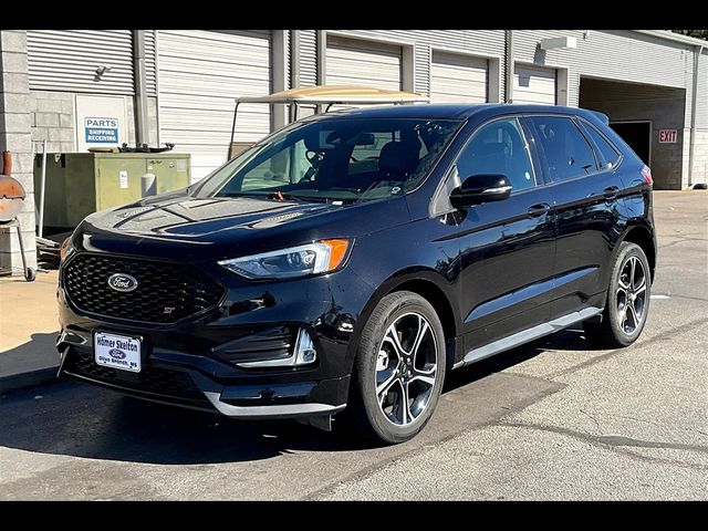 2023 Ford Edge ST