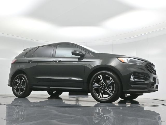 2023 Ford Edge ST