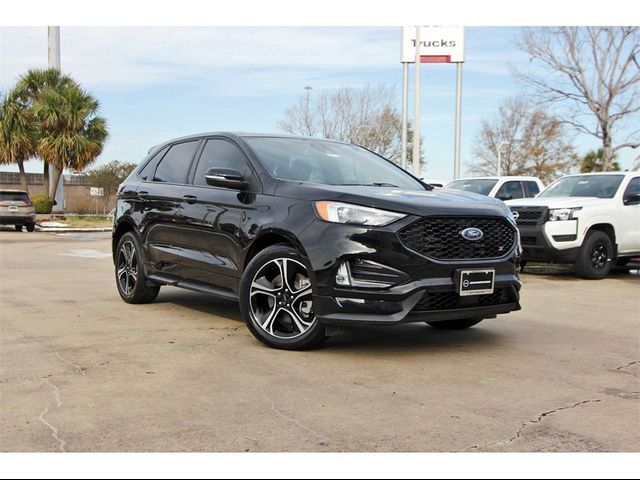 2023 Ford Edge ST