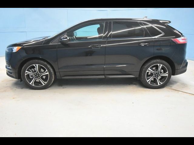 2023 Ford Edge ST