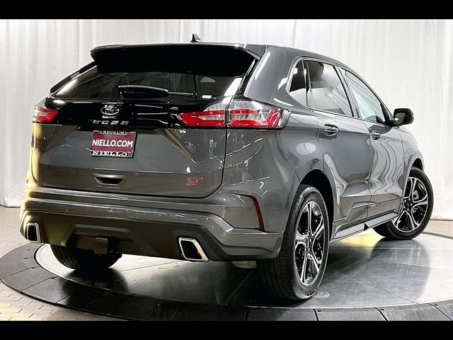 2023 Ford Edge ST