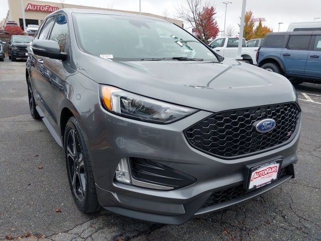 2023 Ford Edge ST