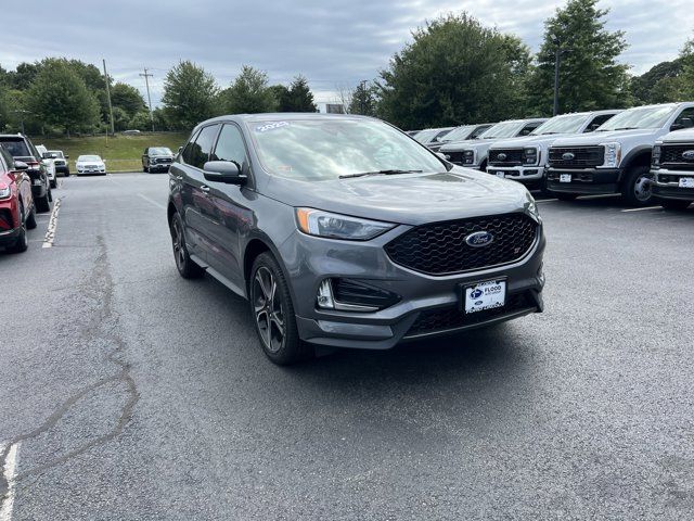 2023 Ford Edge ST