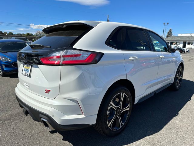 2023 Ford Edge ST