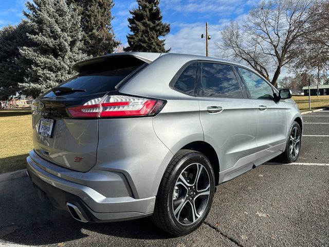 2023 Ford Edge ST