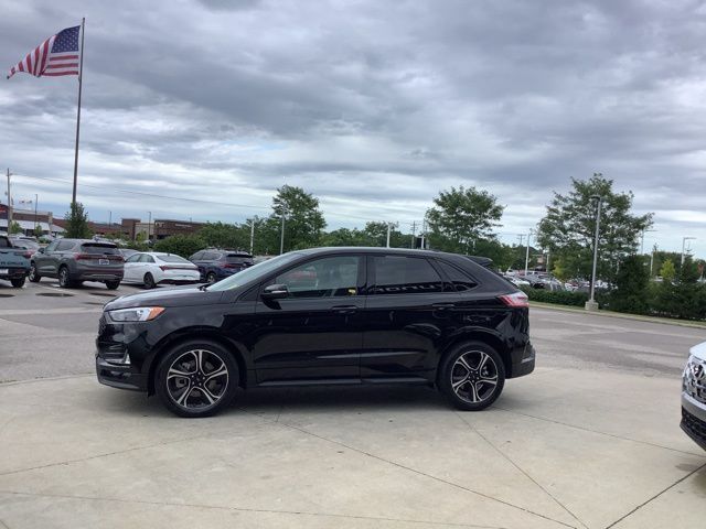 2023 Ford Edge ST