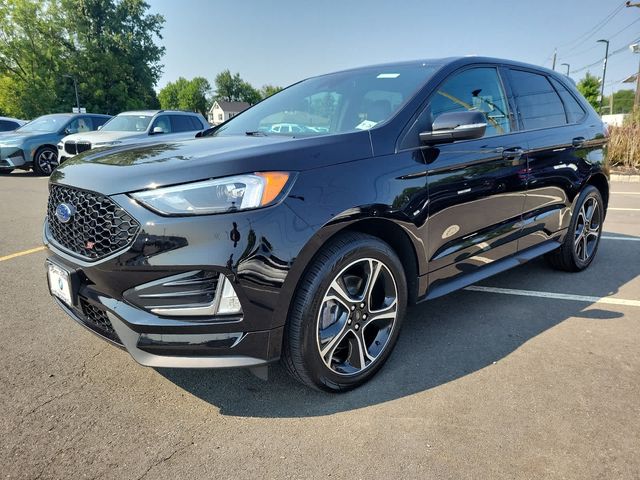 2023 Ford Edge ST