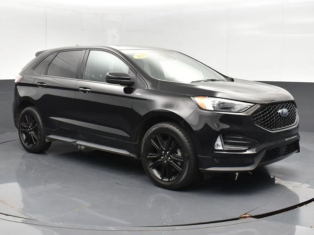 2023 Ford Edge 