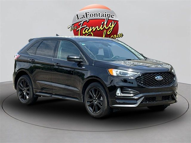 2023 Ford Edge 