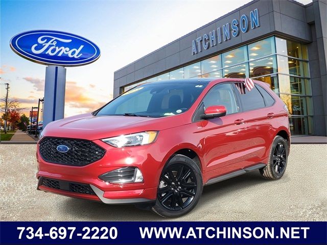 2023 Ford Edge 