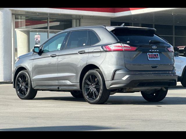 2023 Ford Edge 