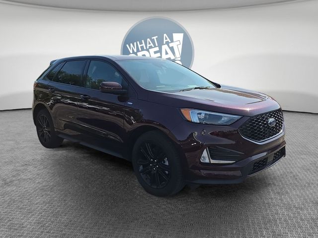 2023 Ford Edge
