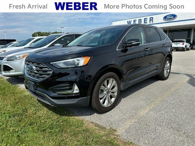 2023 Ford Edge Titanium