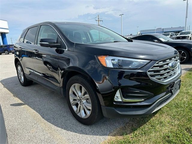 2023 Ford Edge Titanium