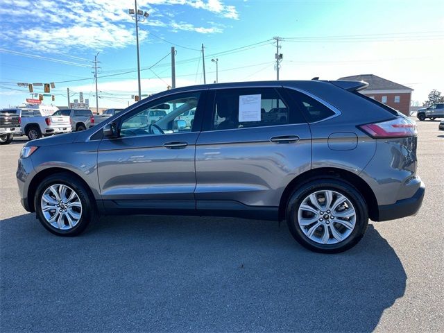 2023 Ford Edge Titanium