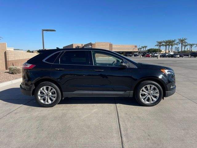 2023 Ford Edge Titanium