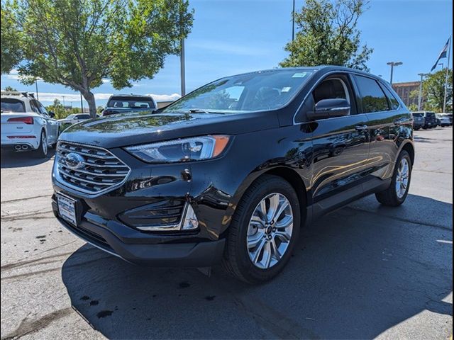 2023 Ford Edge Titanium