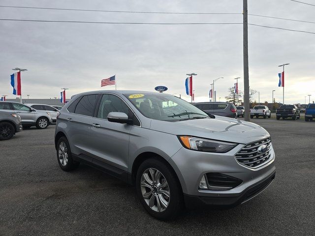 2023 Ford Edge Titanium