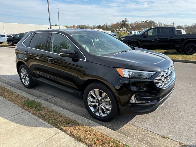 2023 Ford Edge Titanium