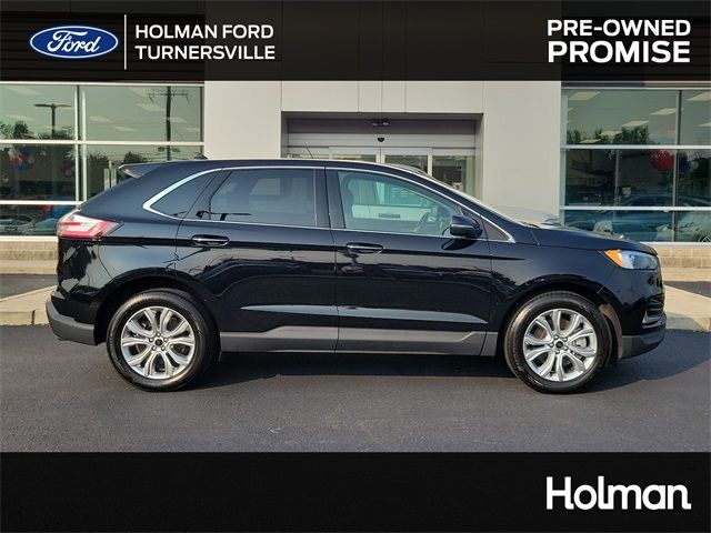 2023 Ford Edge Titanium