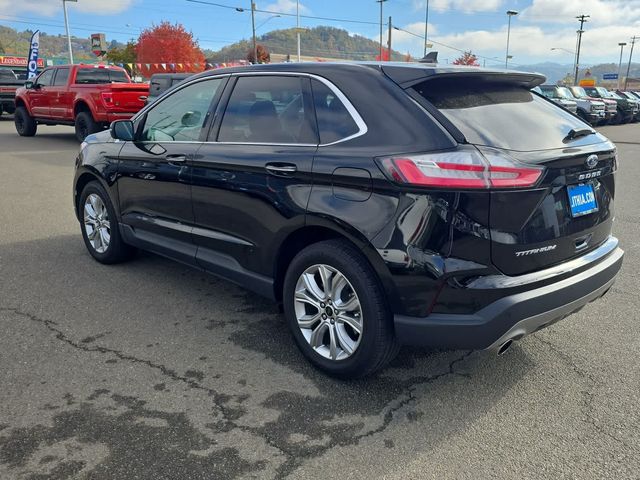 2023 Ford Edge Titanium