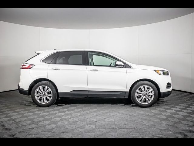 2023 Ford Edge Titanium