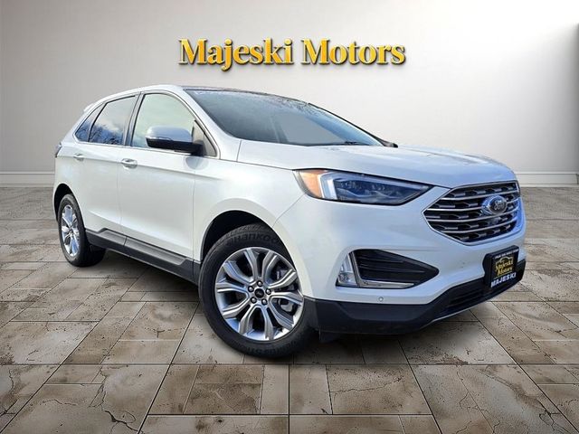 2023 Ford Edge Titanium