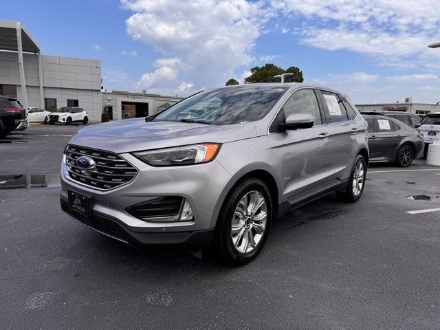 2023 Ford Edge Titanium