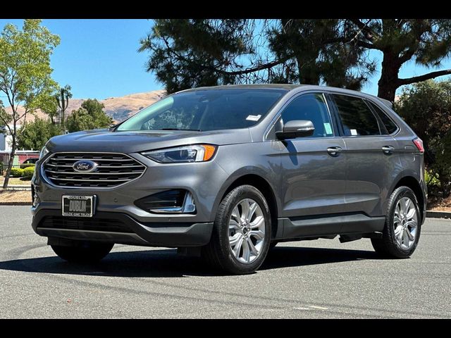 2023 Ford Edge Titanium