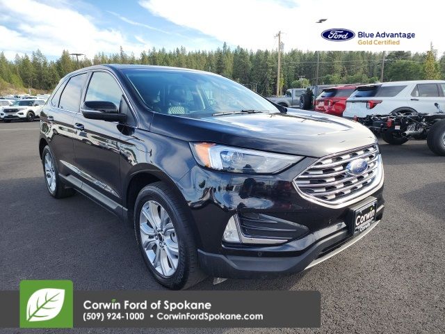 2023 Ford Edge Titanium