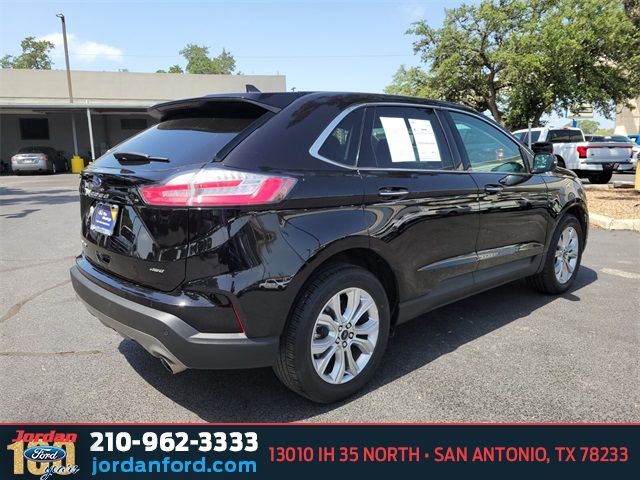 2023 Ford Edge Titanium