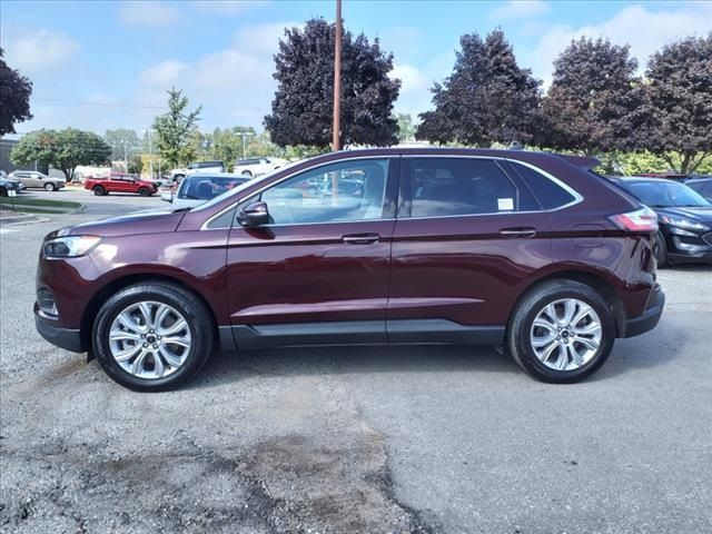 2023 Ford Edge Titanium