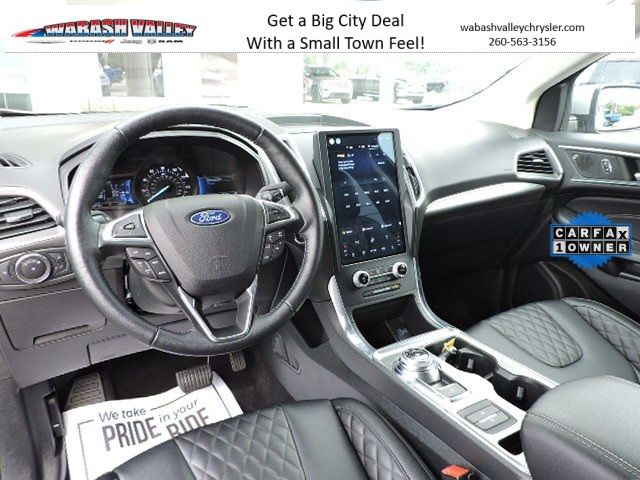 2023 Ford Edge Titanium