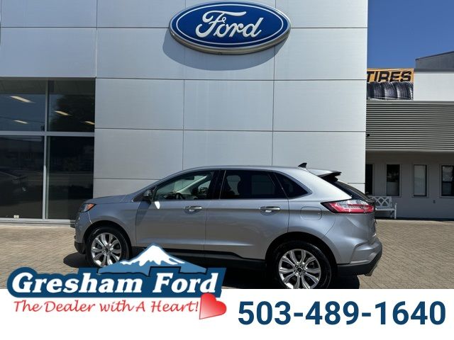 2023 Ford Edge Titanium