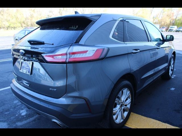 2023 Ford Edge Titanium