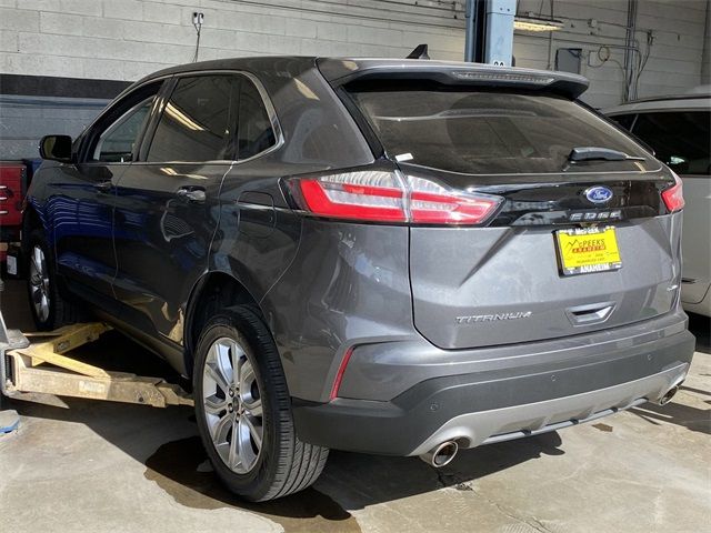 2023 Ford Edge Titanium