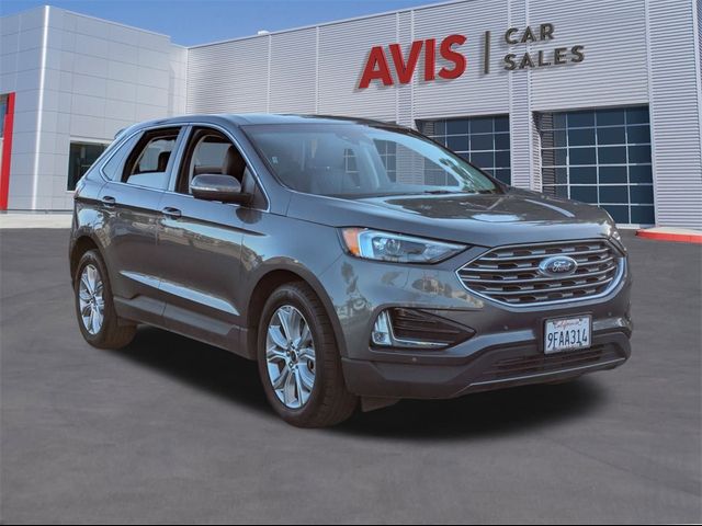 2023 Ford Edge Titanium