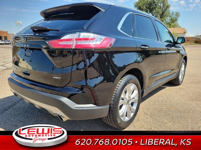 2023 Ford Edge Titanium